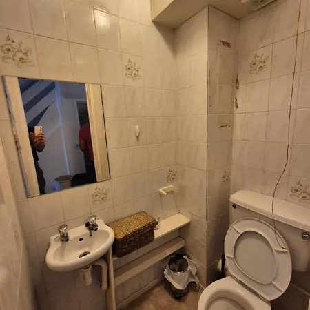 Spacious And Elegant Guest House With En-Suites Available In Canary Wharf London Exterior photo