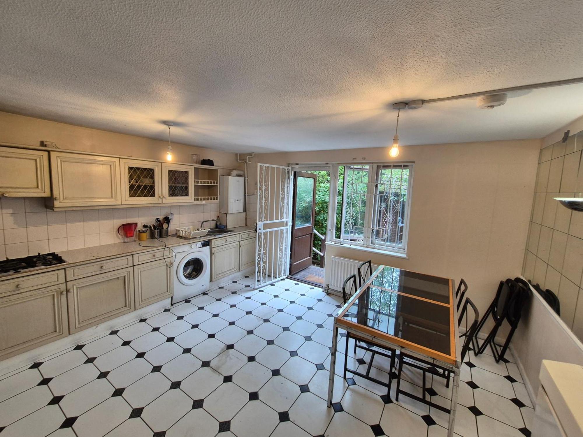Spacious And Elegant With En-suites Available In Canary Wharf Проживание в семье *